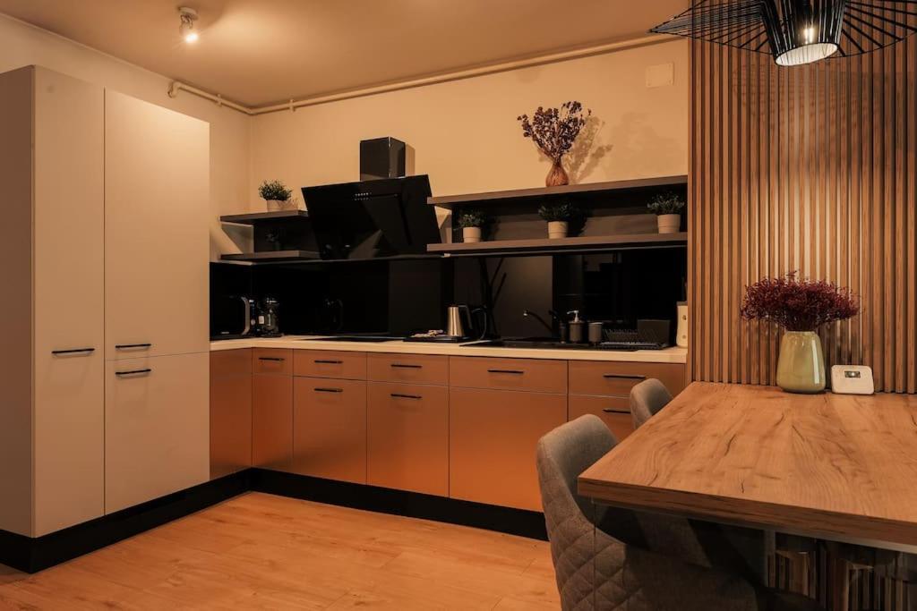 Nest Inn Magic Apartment Cluj-Napoca Extérieur photo