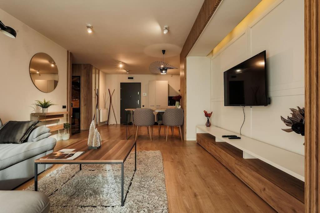 Nest Inn Magic Apartment Cluj-Napoca Extérieur photo